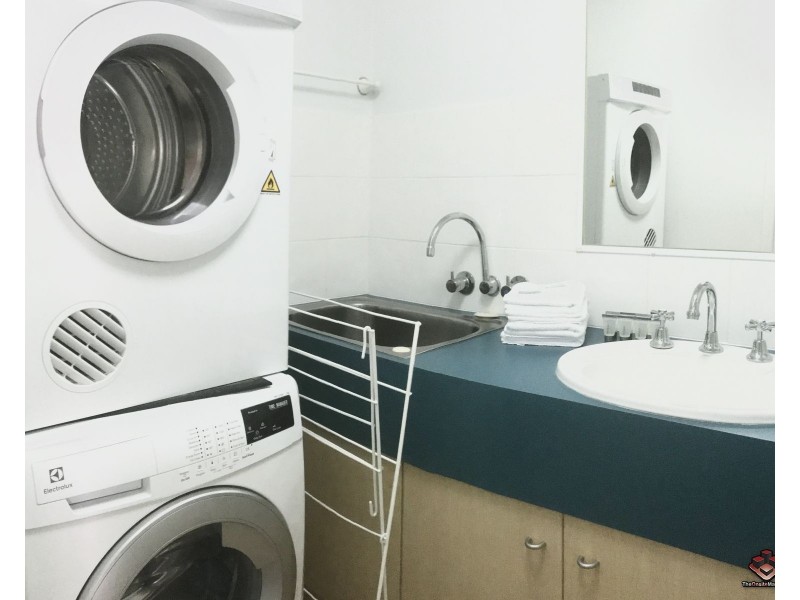 ID:3915756/43 42 38 45 112 Surf Parade, Broadbeach QLD 4218