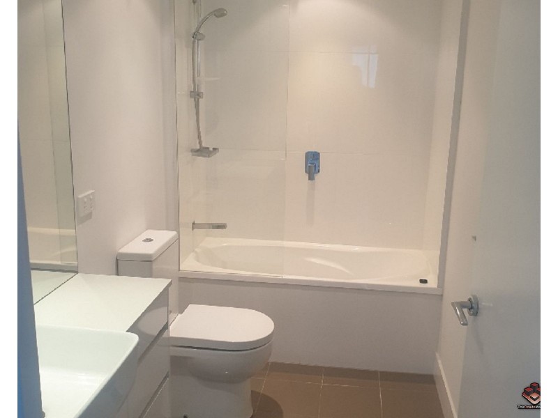 ID:3915762/11 Compass Drive, Biggera Waters QLD 4216