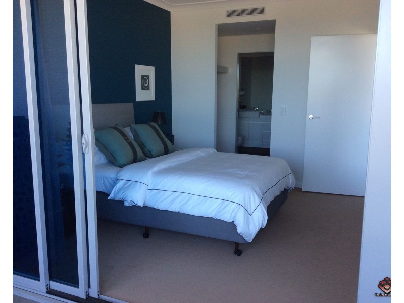 ID:3915762/11 Compass Drive, Biggera Waters QLD 4216