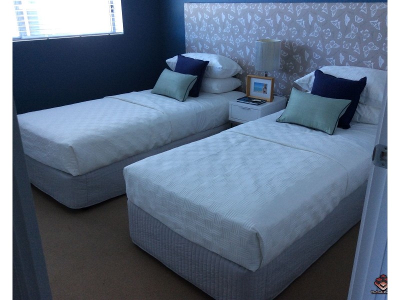 ID:3915762/11 Compass Drive, Biggera Waters QLD 4216