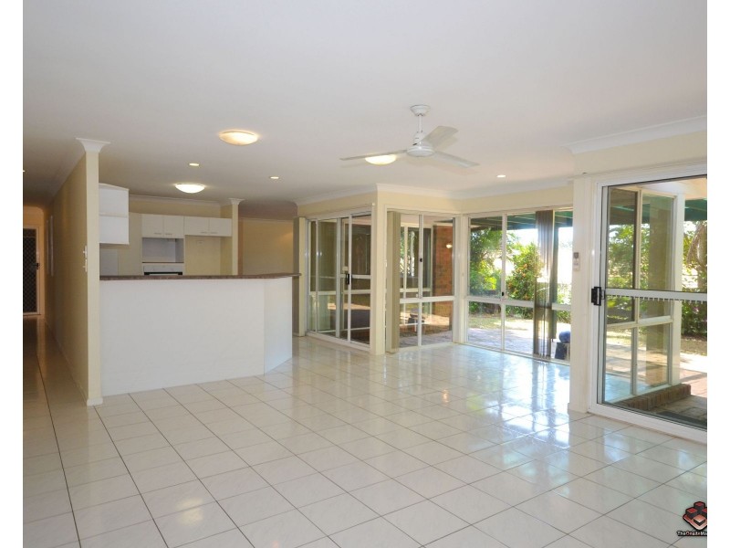 1 Glendale Place, Helensvale QLD 4212