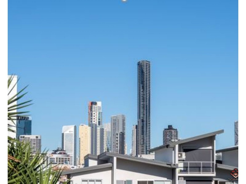 246 Arthur Street, Teneriffe QLD 4005