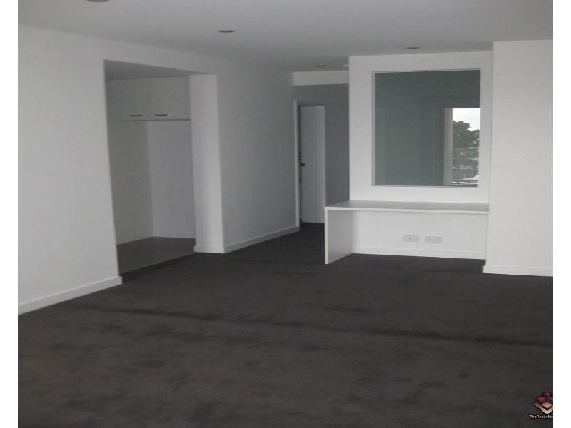 ID:3915975/100 Plenty Road, Preston VIC 3072