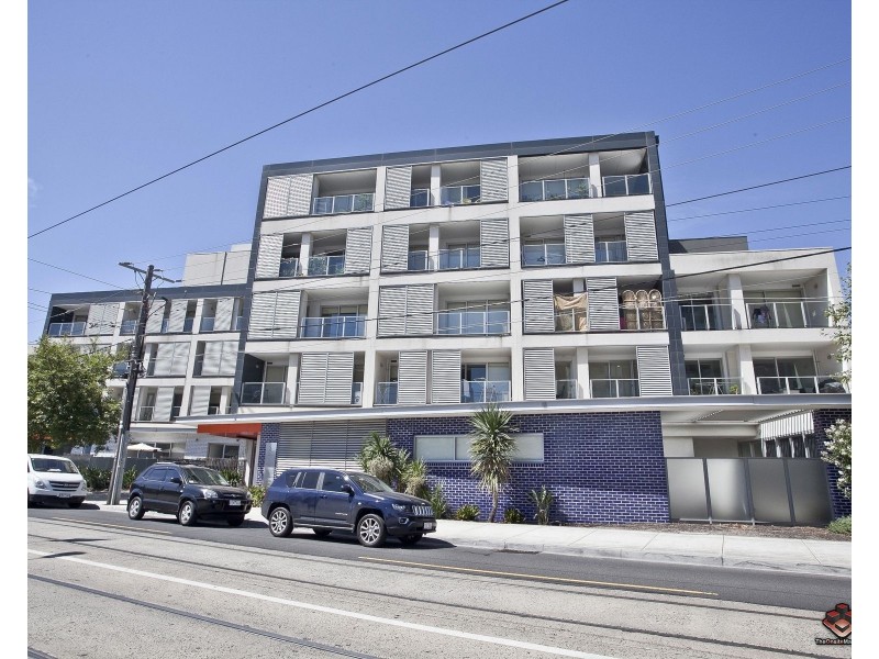 ID:3915975/100 Plenty Road, Preston VIC 3072