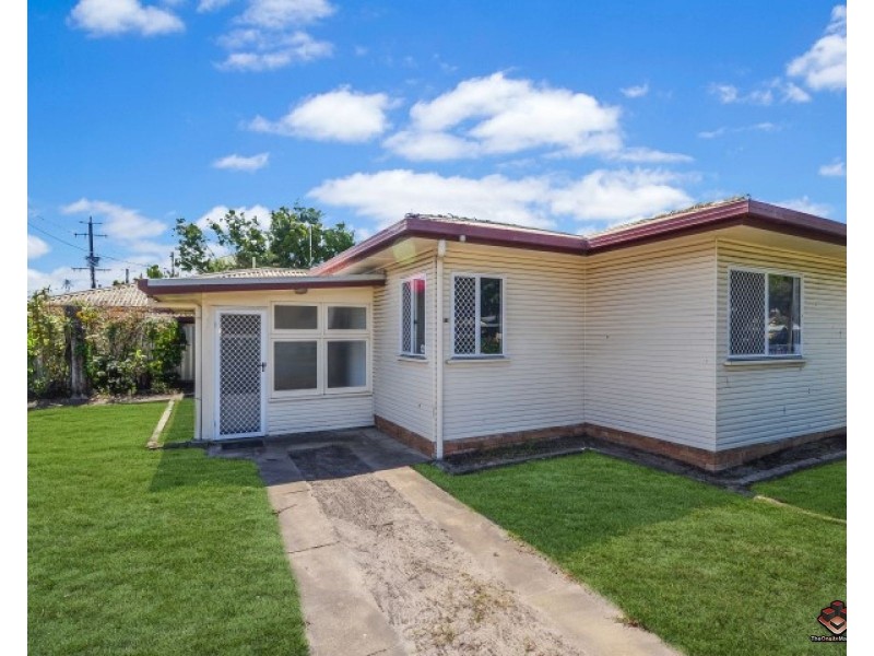 35 Walton Street, Southport QLD 4215