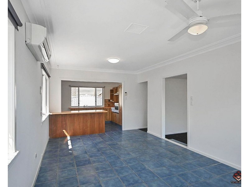 35 Walton Street, Southport QLD 4215