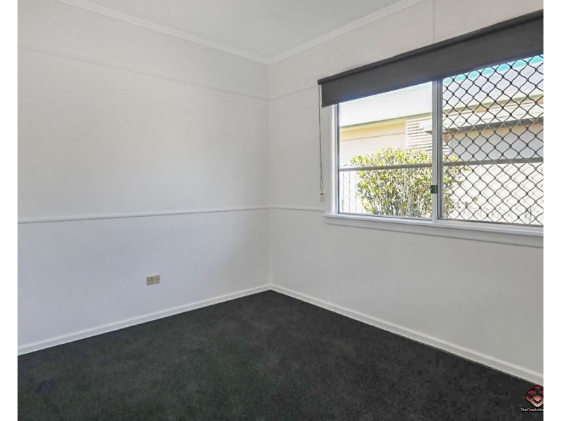 35 Walton Street, Southport QLD 4215