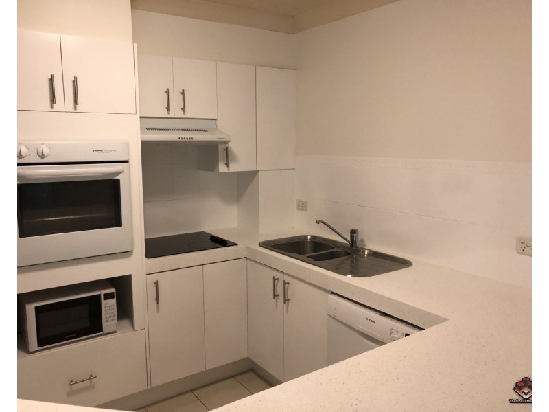 ID:3916136/22 Jennifer Avenue, Runaway Bay QLD 4216