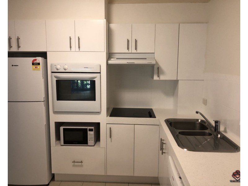 ID:3916136/22 Jennifer Avenue, Runaway Bay QLD 4216