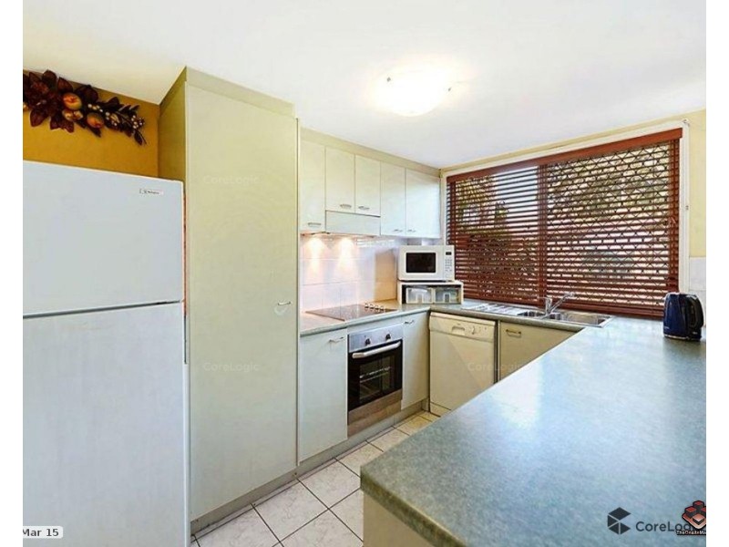 1/643 Pine Ridge Road, Biggera Waters QLD 4216
