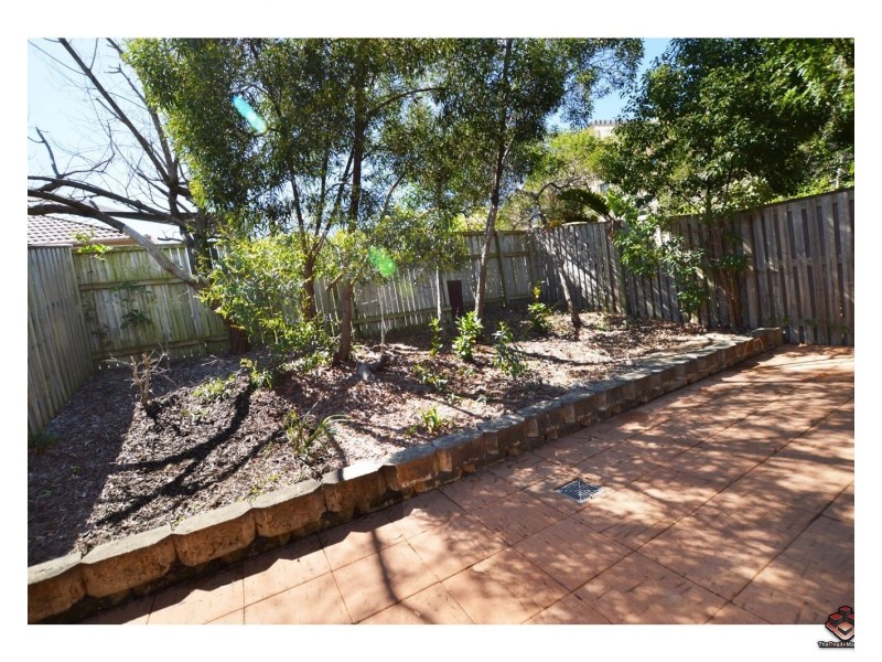 ID:3916171/19 Carina Peak Drive, Varsity Lakes QLD 4227