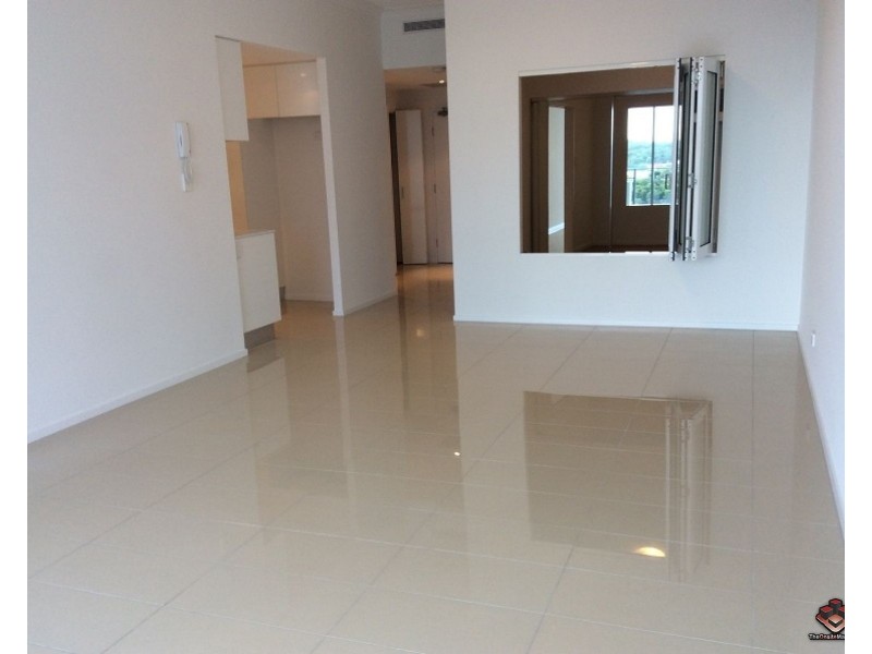 ID:3916297/43 Harbour Town Drive, Biggera Waters QLD 4216