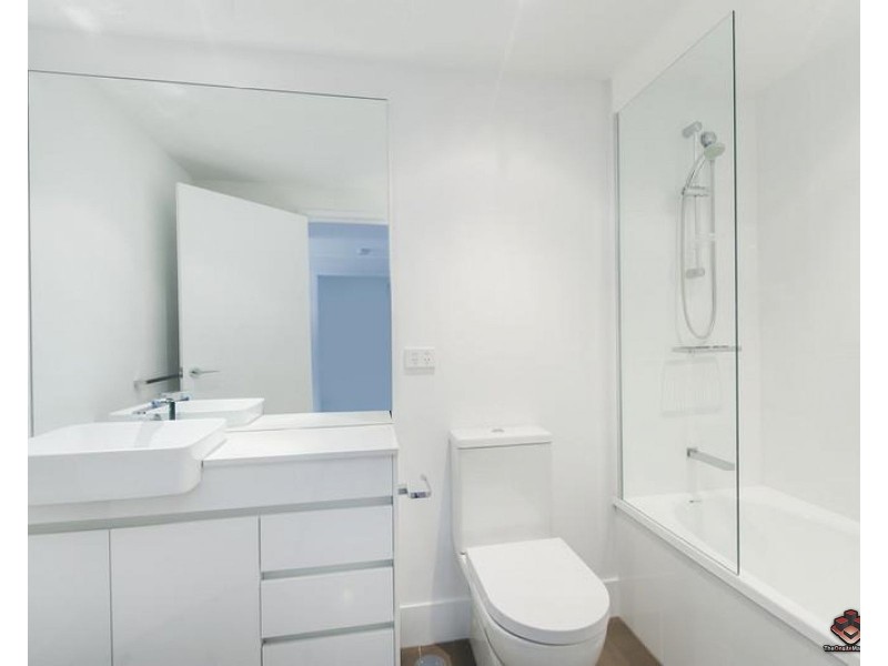 ID:3916297/43 Harbour Town Drive, Biggera Waters QLD 4216