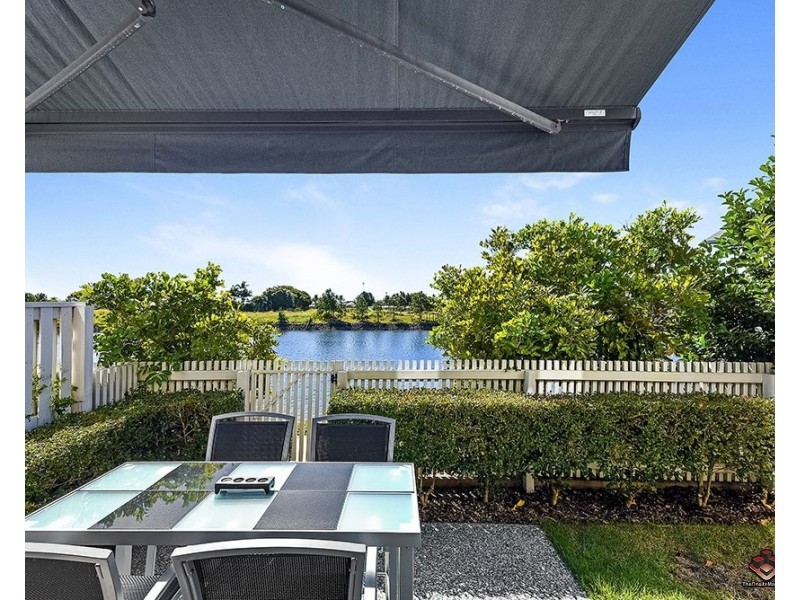Hope Island QLD 4212