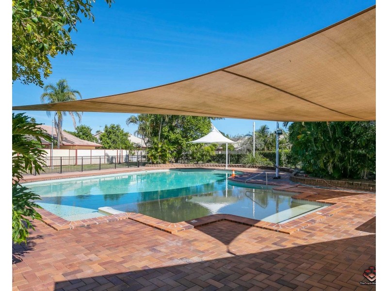 128 Benowa Road, Southport QLD 4215