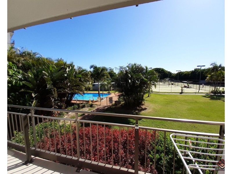 5/13 Fairway Drive, Clear Island Waters QLD 4226