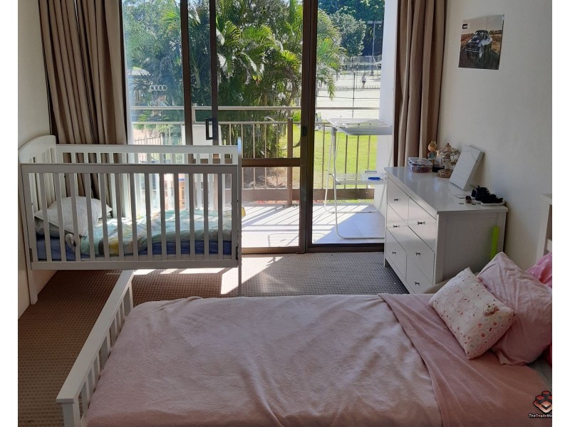 5/13 Fairway Drive, Clear Island Waters QLD 4226