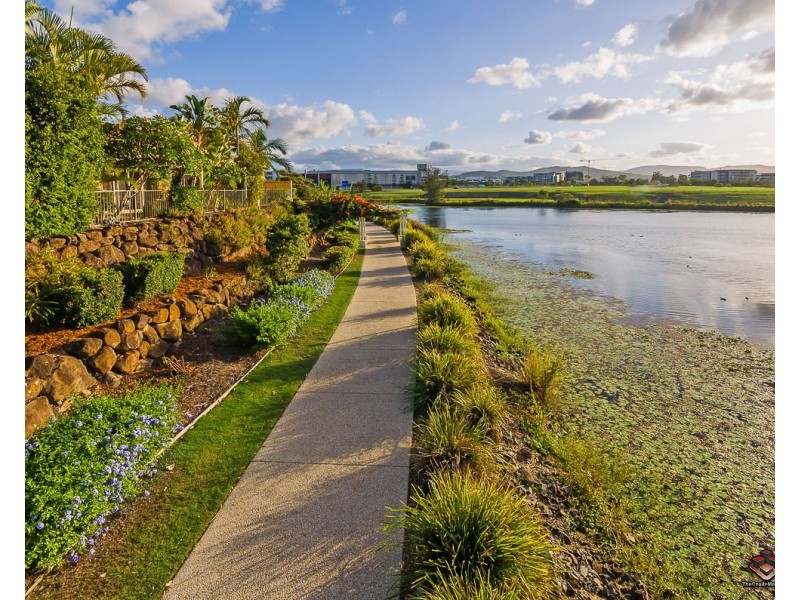 ID:3916500/3 Robina Town Centre Drive, Robina QLD 4226