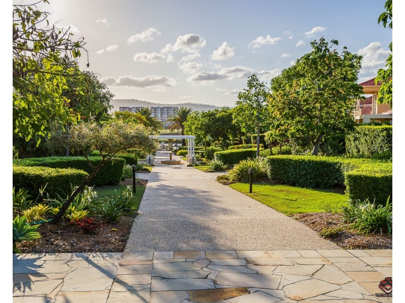 ID:3916500/3 Robina Town Centre Drive, Robina QLD 4226