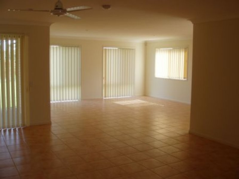 8/91 Beattie Road, Coomera QLD 4209