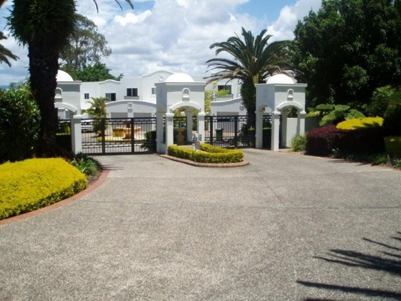 Southport QLD 4215
