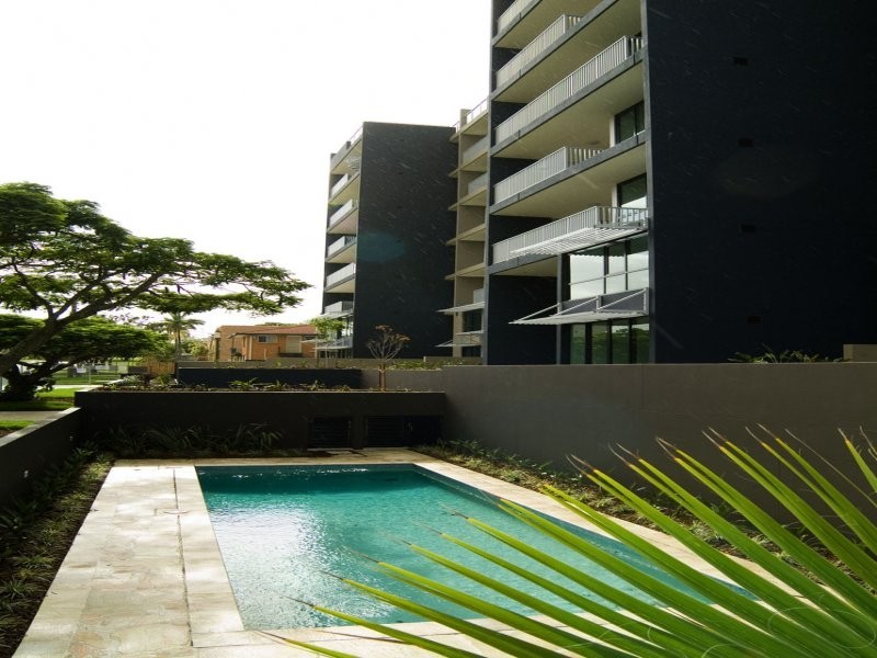 105/25 Dix St, Redcliffe QLD 4020