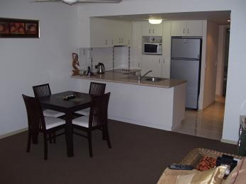 Chevron Island QLD 4217