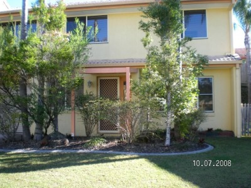 Ashmore QLD 4214