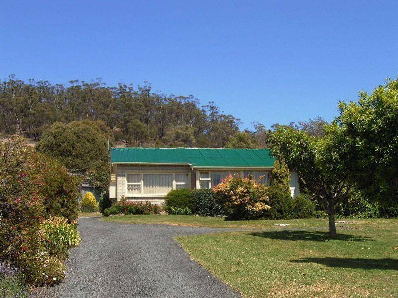52 Charles Street, Orford TAS 7190