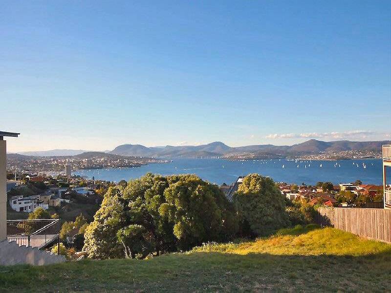 12 Virginia Court, Sandy Bay TAS 7005