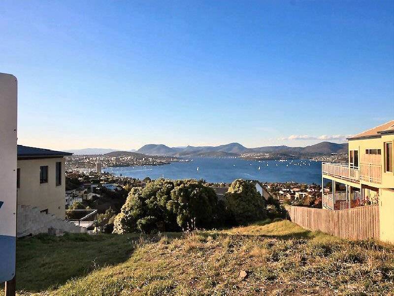 12 Virginia Court, Sandy Bay TAS 7005