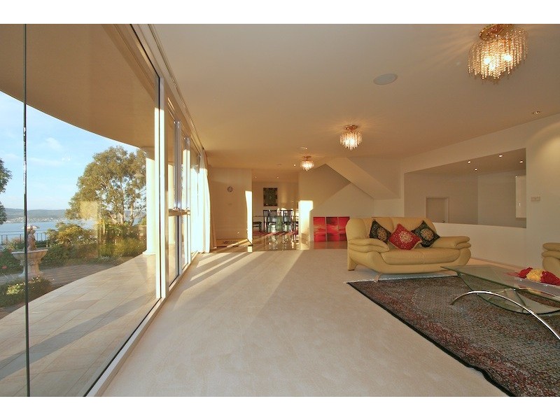 3 Enterprise Road, Sandy Bay TAS 7005