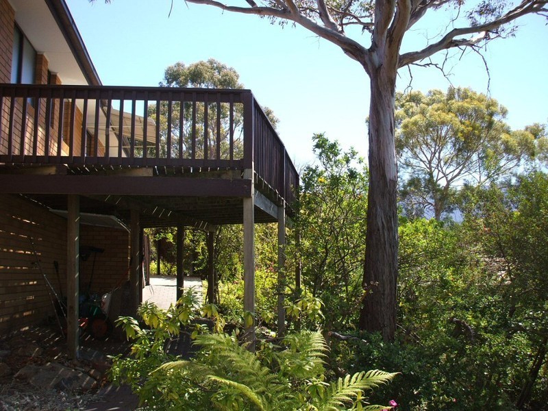 10 Ord Court, Mount Nelson TAS 7007