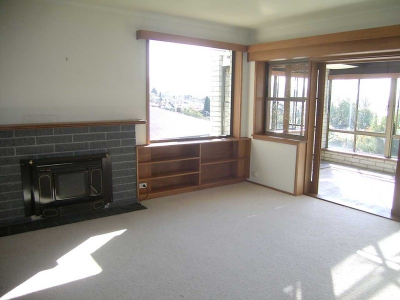 8 Tiersen Place, Sandy Bay TAS 7005