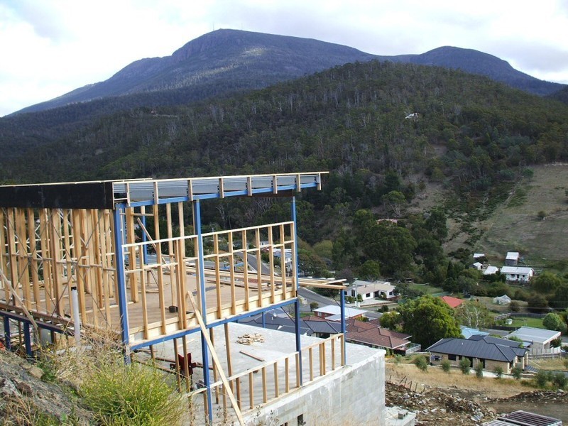 2 and 3, 27  Jeannette Court, Lenah Valley TAS 7008