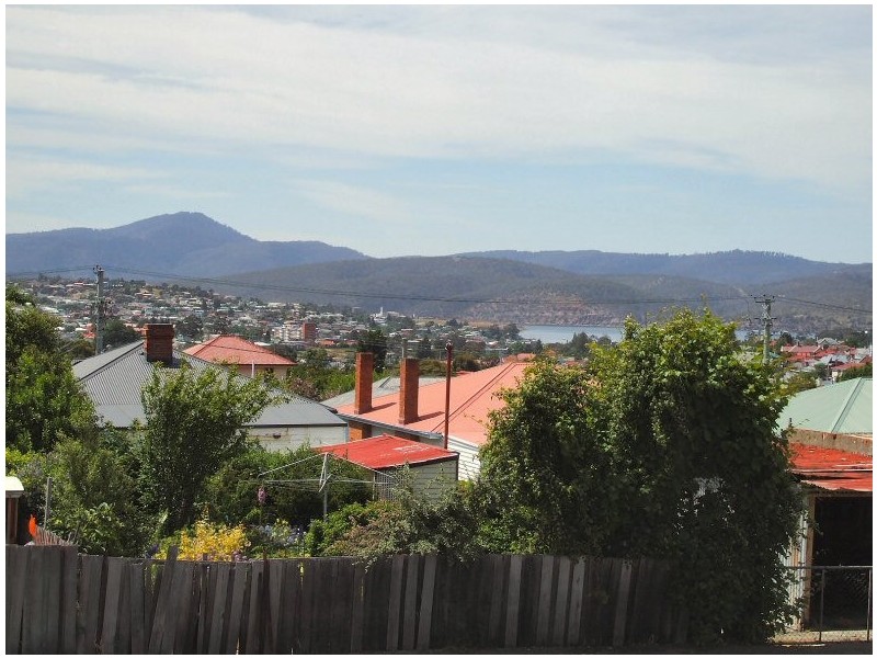 1 and 2, 7 Gant Street, Lenah Valley TAS 7008