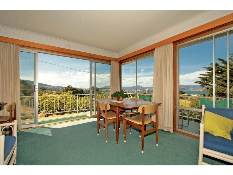 245 Churchill avenue, Sandy Bay TAS 7005