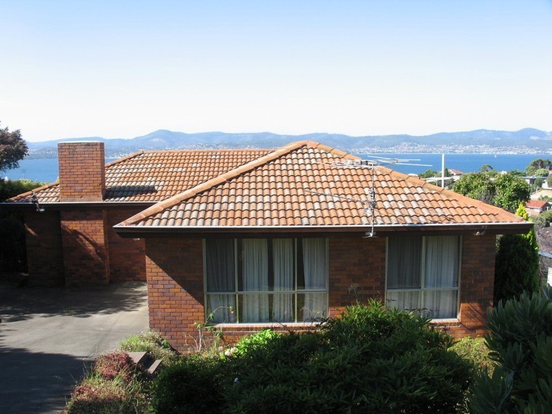 491  Churchill Avenue, Sandy Bay TAS 7005