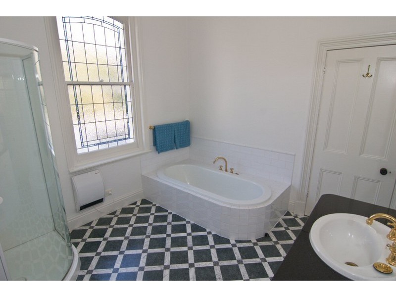 31 Fisher Avenue, Sandy Bay TAS 7005