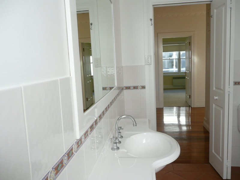 11 Liverpool Crescent, West Hobart TAS 7000