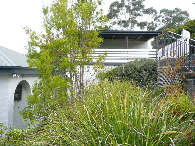 11 Liverpool Crescent, West Hobart TAS 7000