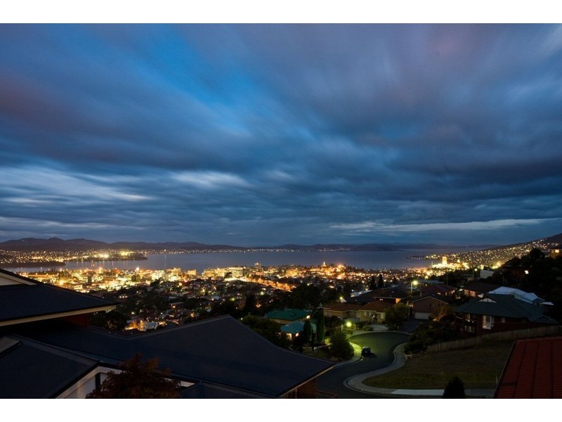 2 / 9 Fielding Drive, West Hobart TAS 7000
