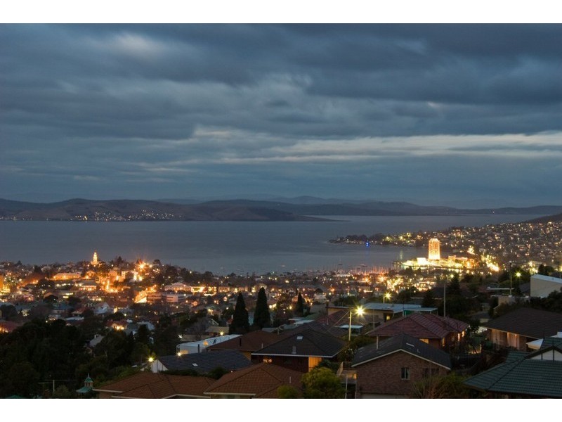2 / 9 Fielding Drive, West Hobart TAS 7000