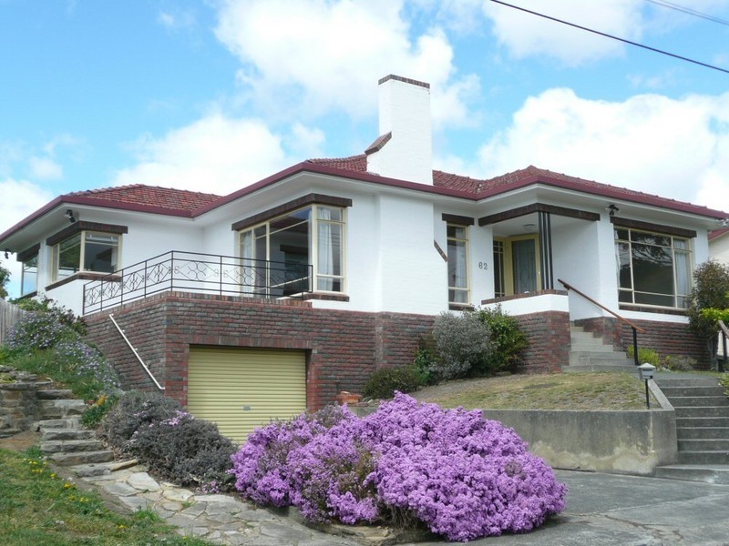 62 Derwentwater Avenue, Sandy Bay TAS 7005