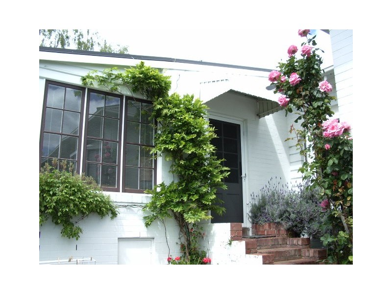 12 Mawhera Avenue, Sandy Bay TAS 7005