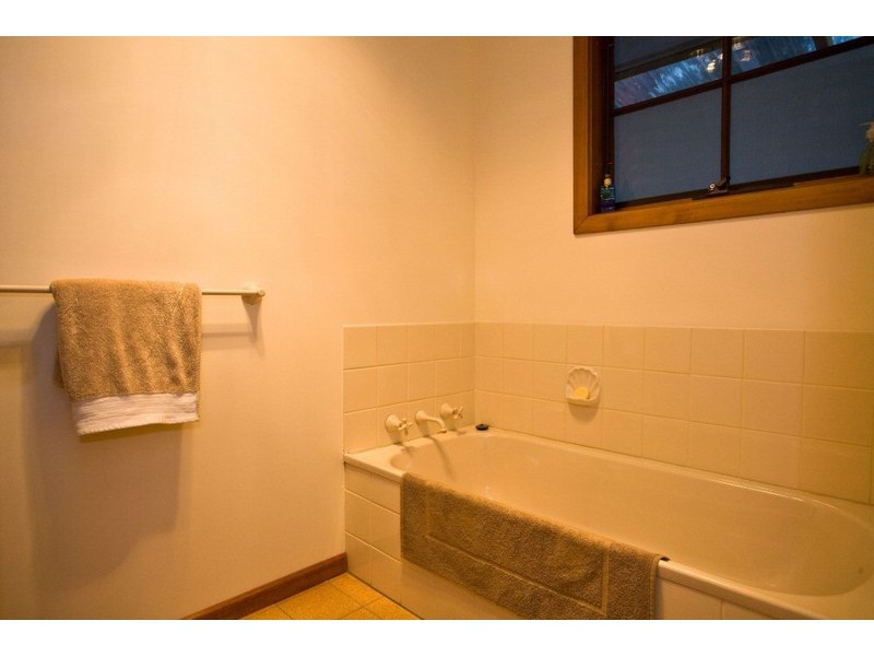 269a Churchill Avenue, Sandy Bay TAS 7005