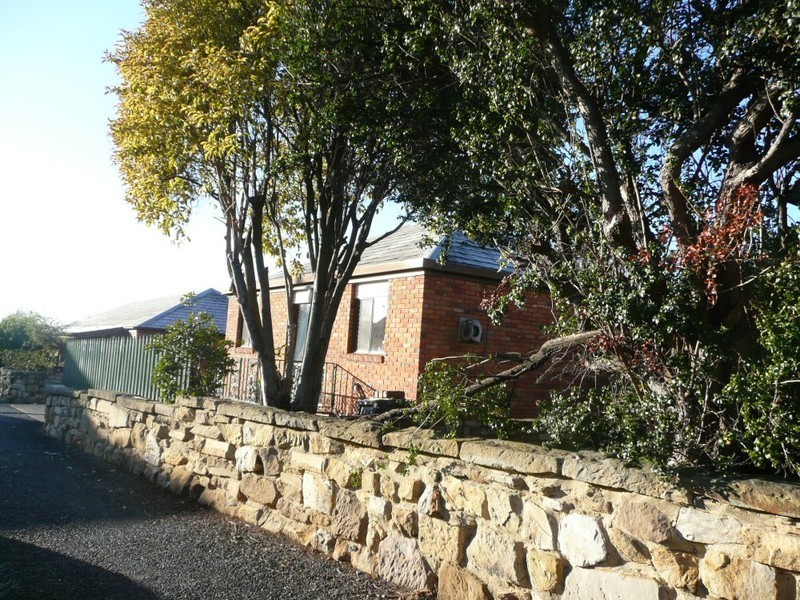 4/22 Regent Street, Sandy Bay TAS 7005