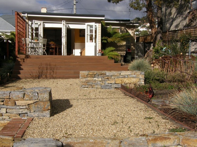 19 Cascade Road, South Hobart TAS 7004