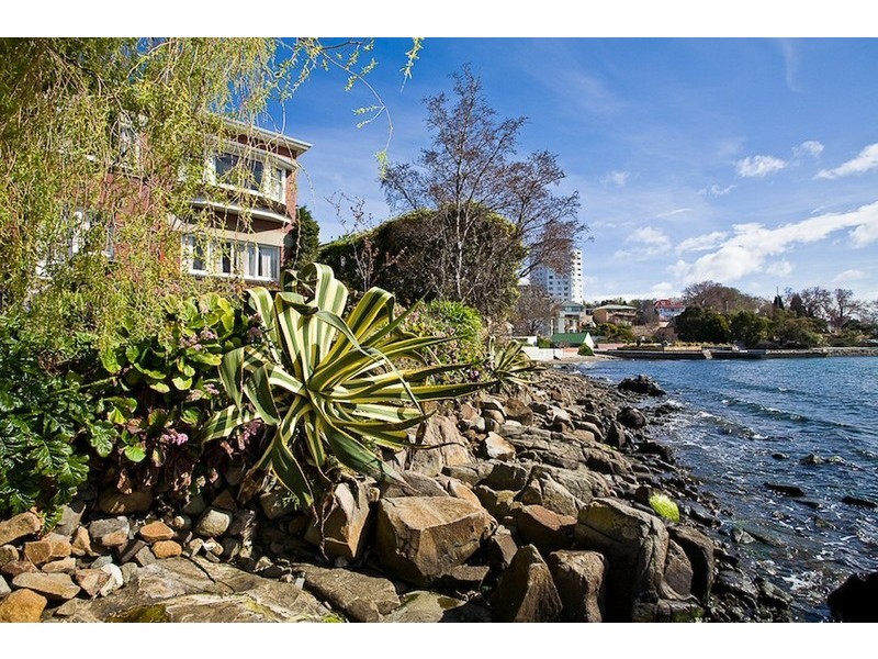 12 Clarke Avenue, Battery Point TAS 7004