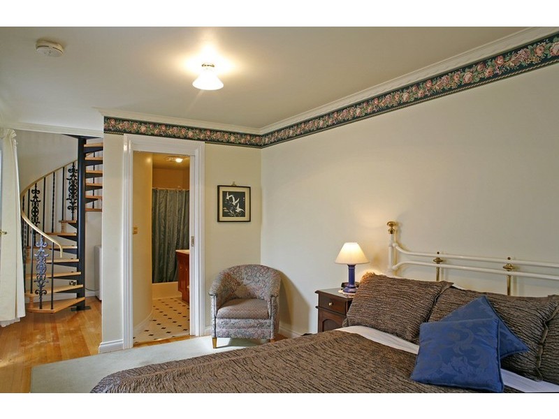 72 Hampden Road, Battery Point TAS 7004